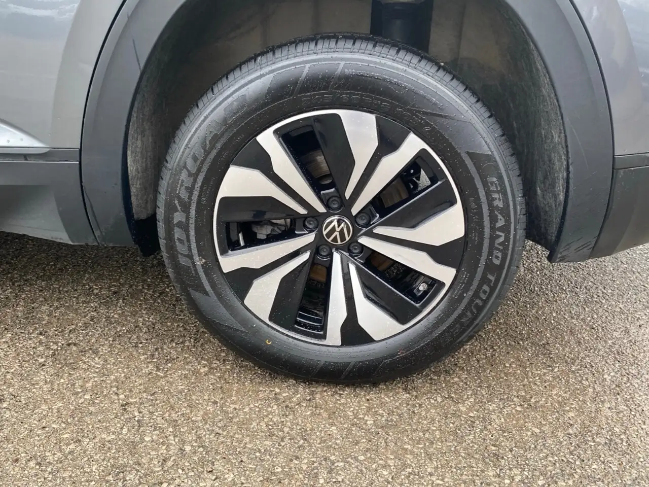 Volkswagen Atlas снимка Volkswagen Atlas