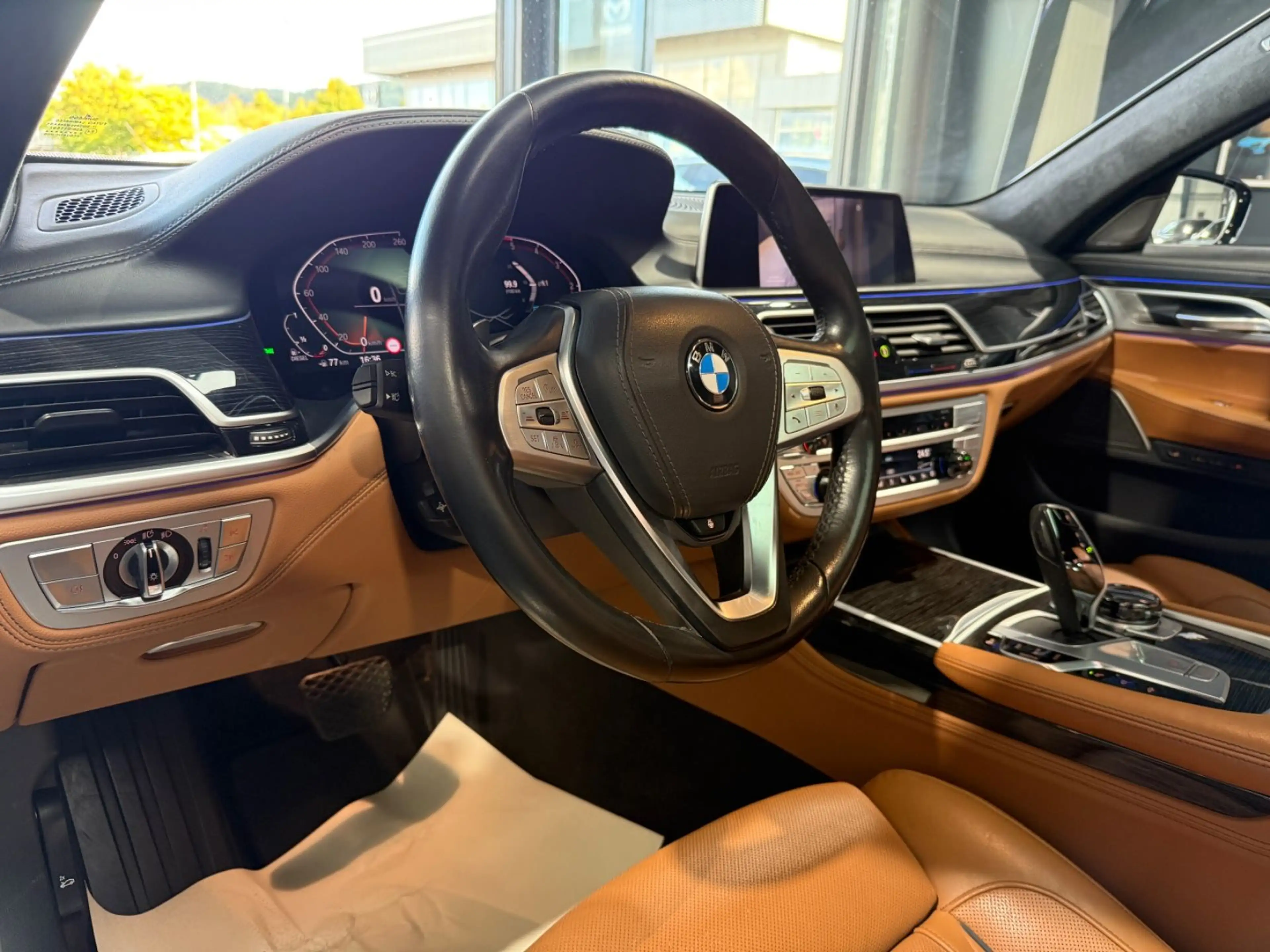 BMW 750 d xD HUD/3DKamera/Softclose/H&K/TV+/Sitzlüf. — photo 15