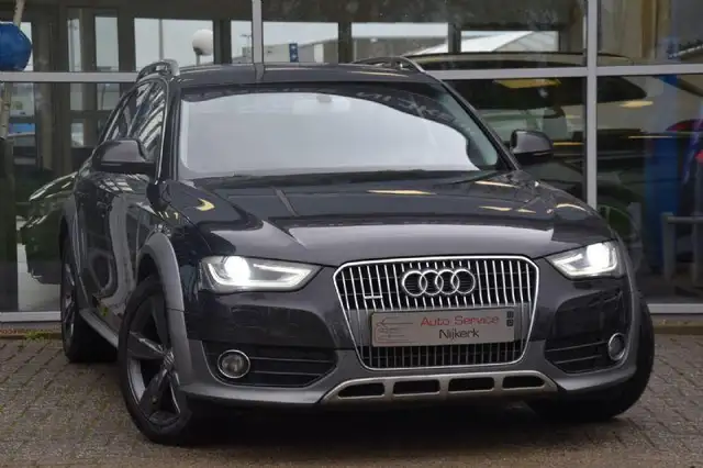 Audi A4 allroad 3.0 TDI Quattro | 245PK | ACC | Leder | Trekhaak