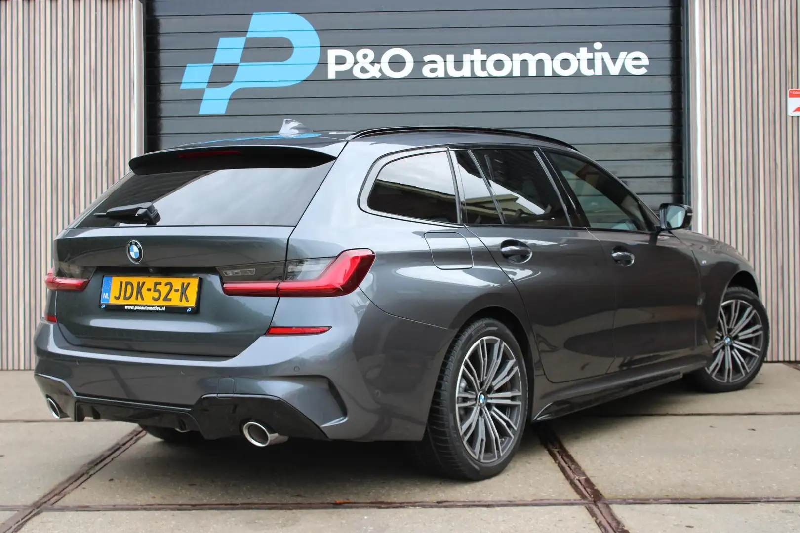 BMW 330 3-serie Touring 330e xDrive M Sport Performance Gris - 2