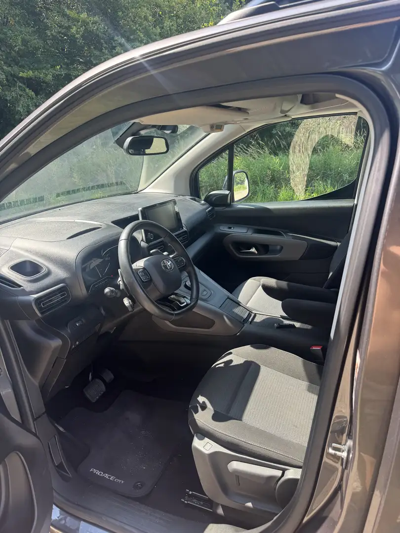 Toyota Proace City Verso L2 1,2 130 Family Aut. - 2
