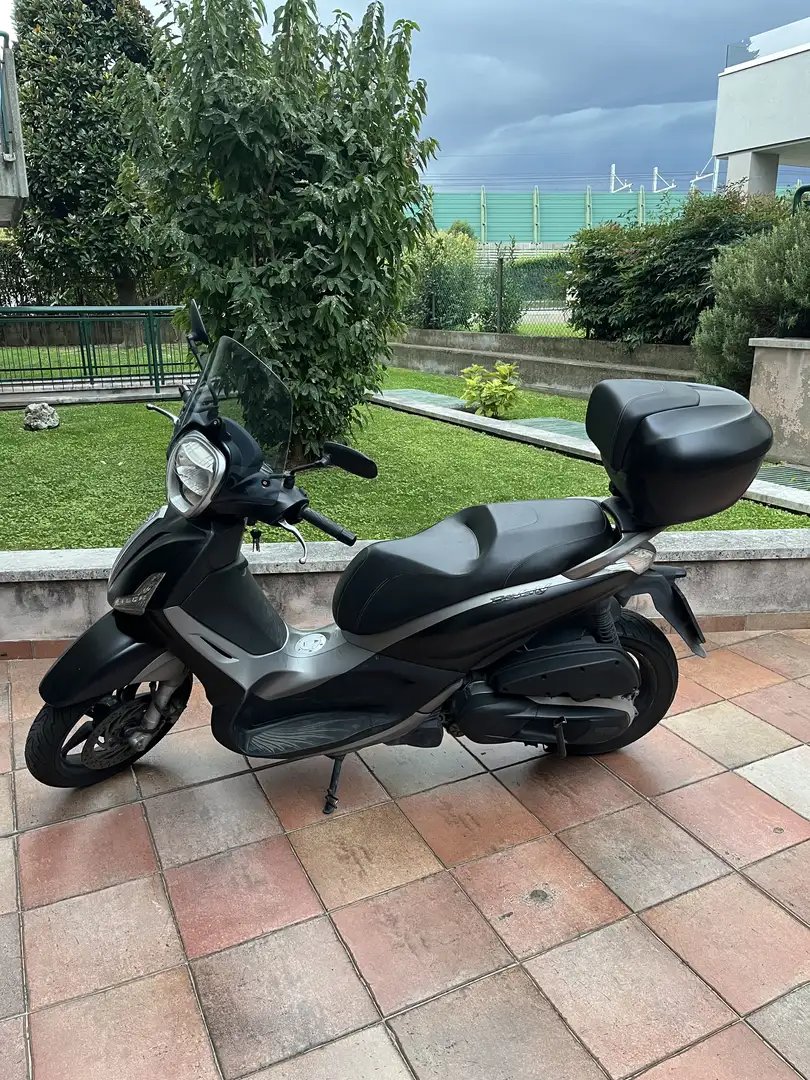 Piaggio Beverly 350 sport touring Nero - 1