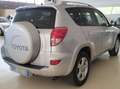 Toyota RAV 4 2.2 Sol Plus 177cv 4X4 Silber - thumbnail 5