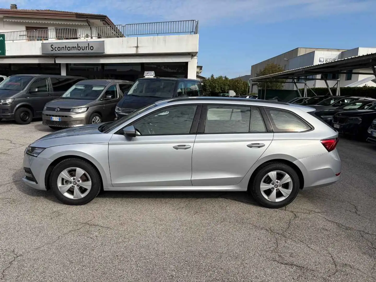 Skoda Octavia Octavia Wagon 2.0 tdi evo Executive 150cv dsg Argent - 1