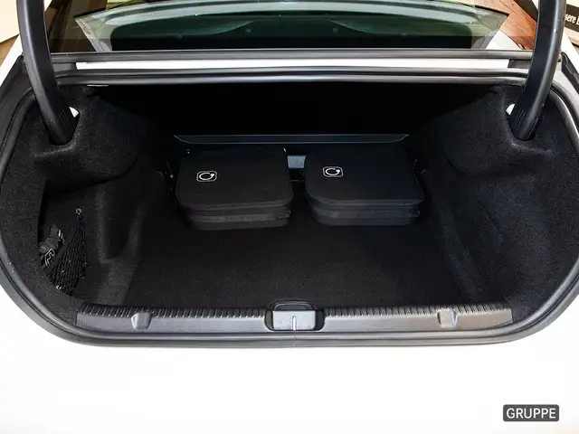 Mercedes-Benz Eqe view 15