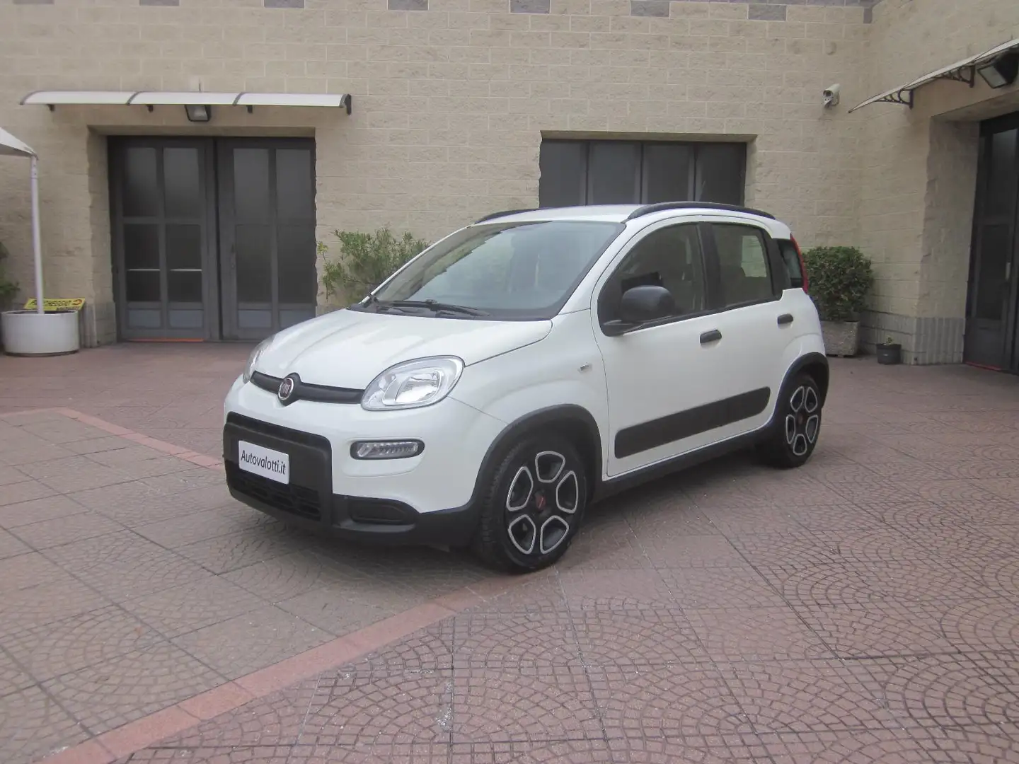 Fiat Panda 1.0 FireFly S&S Hybrid City Life 5 Posti Blanc - 1