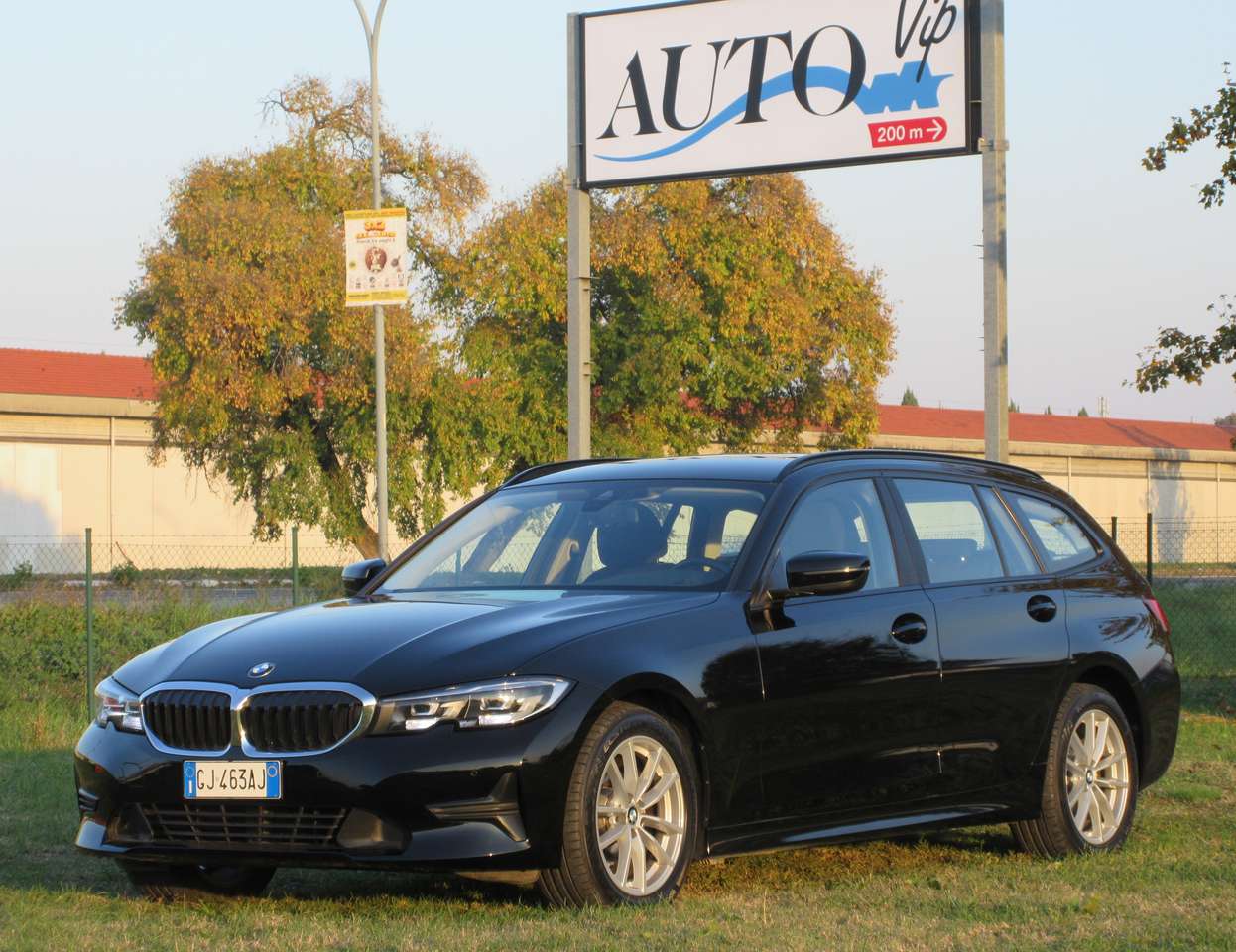 BMW 316 316d Touring mhev 48V auto