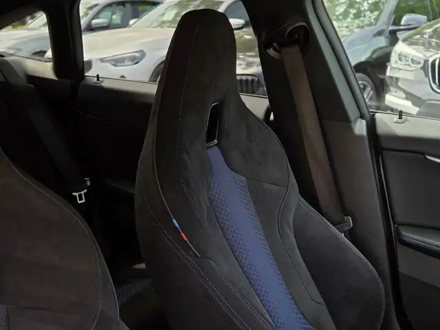 BMW 2 Series view 9