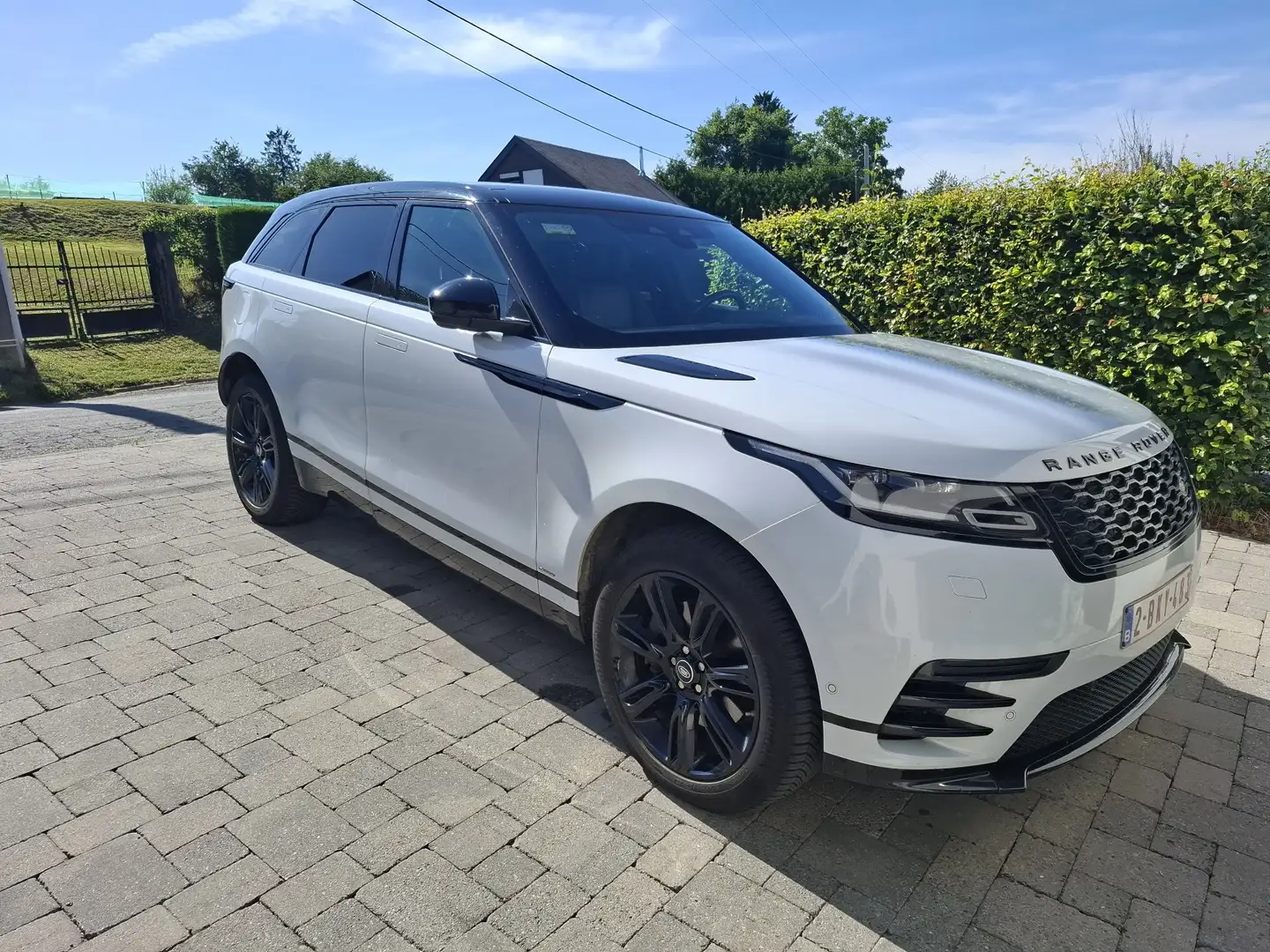 Land Rover Range Rover Velar 2.0 TD4 MHEV D200 R-Dynamic S - 1