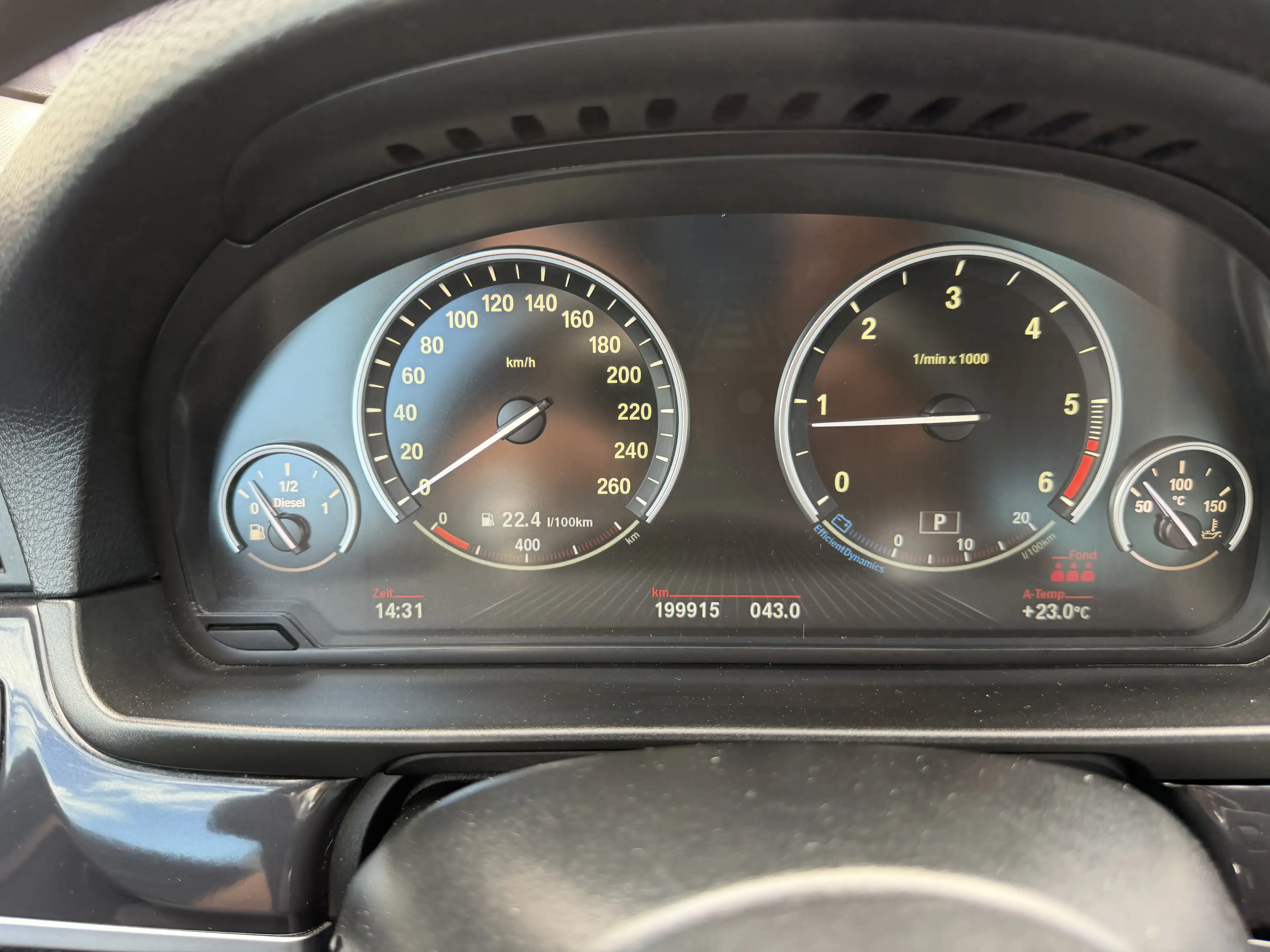BMW 525 525d xDrive Touring Aut. — photo 10