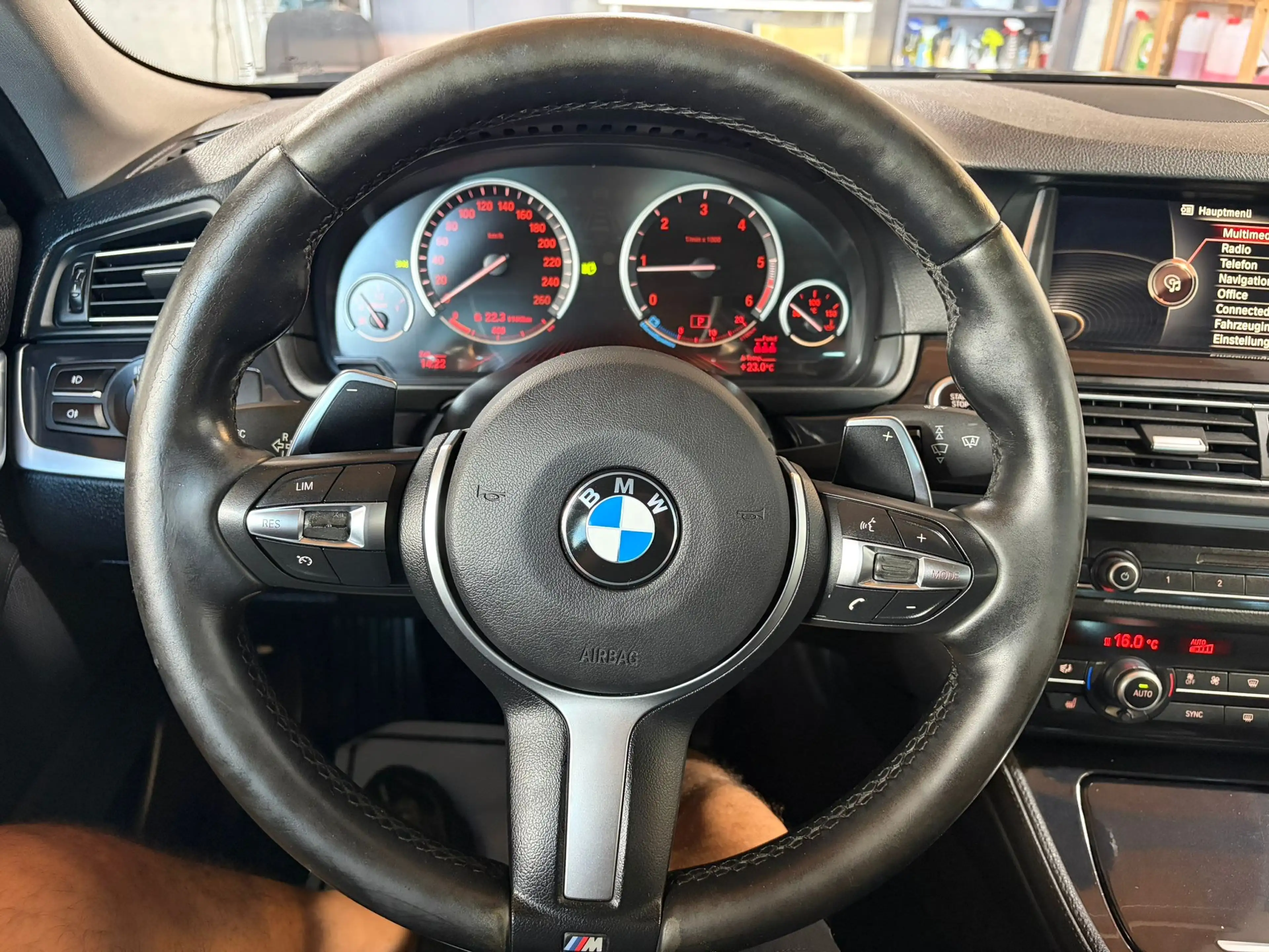 BMW 525 525d xDrive Touring Aut. — photo 8