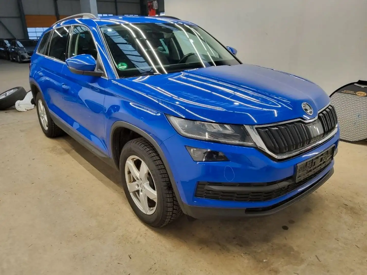 Skoda Kodiaq Ambition 2.0 TDI DSG AHK 360° StdHz 7Sitz Bleu - 1