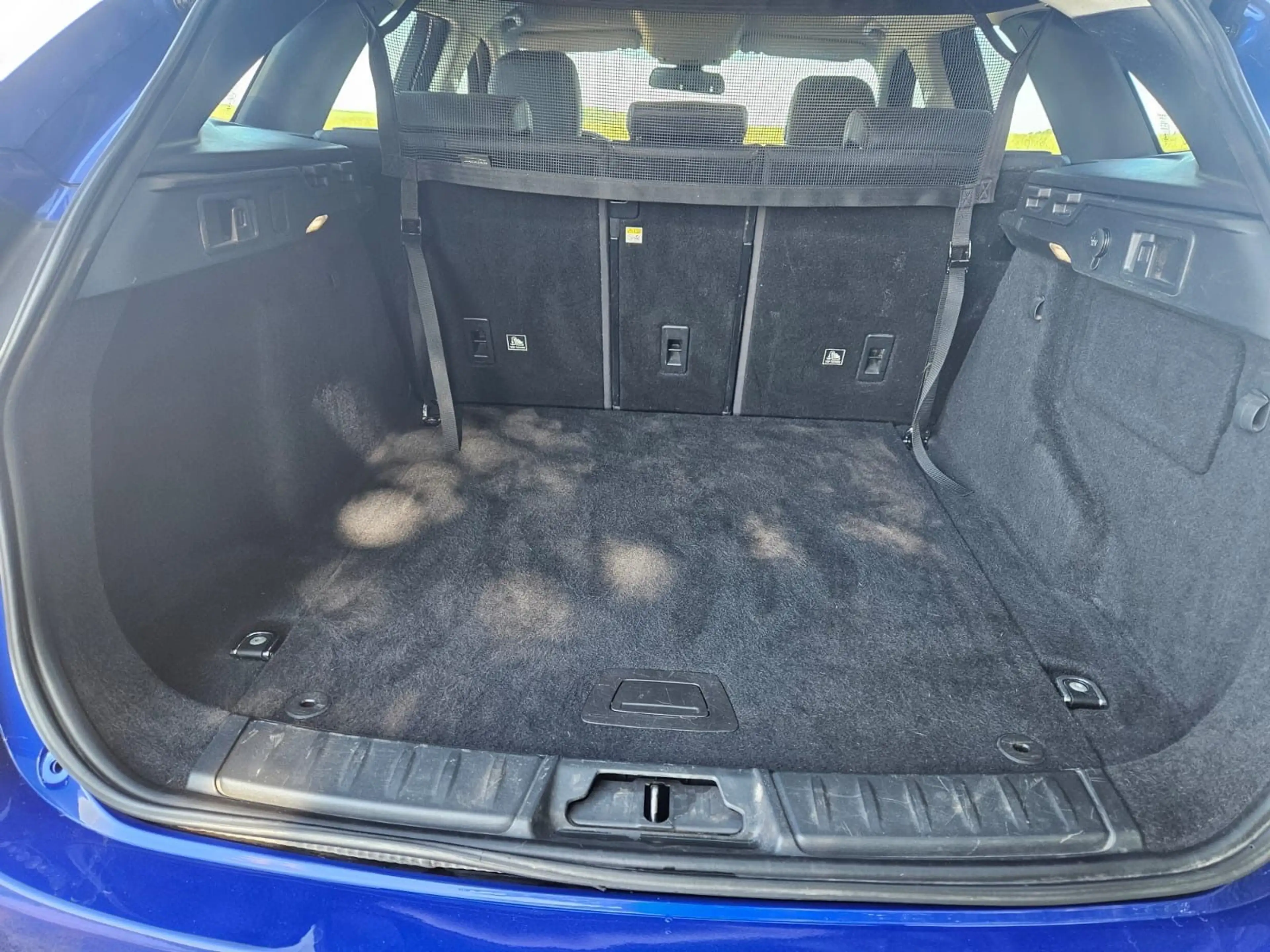 Jaguar F-Pace F-PACE Prestige AWD — photo 8