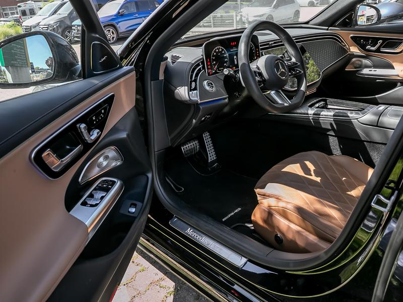 Mercedes-Benz E 300 T de 4M AMG Premium PLUS Leder Airmatic — photo 9