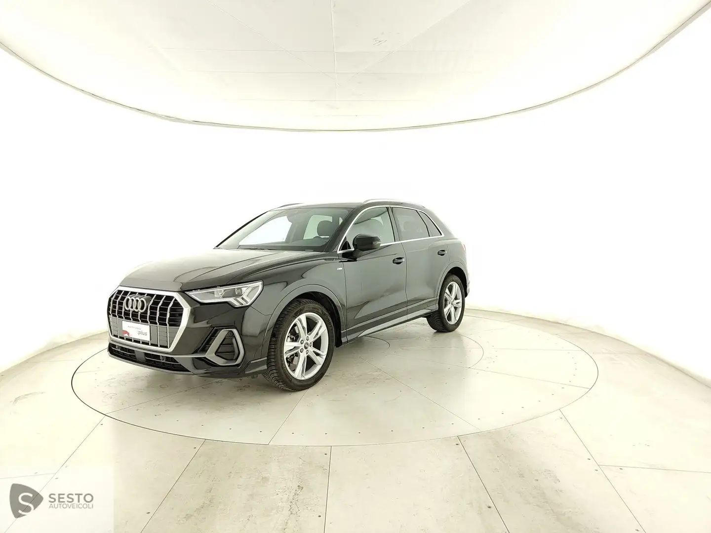 Audi Q3 II 2018 35 2.0 tdi S Line Edition s-tronic Nero - 1