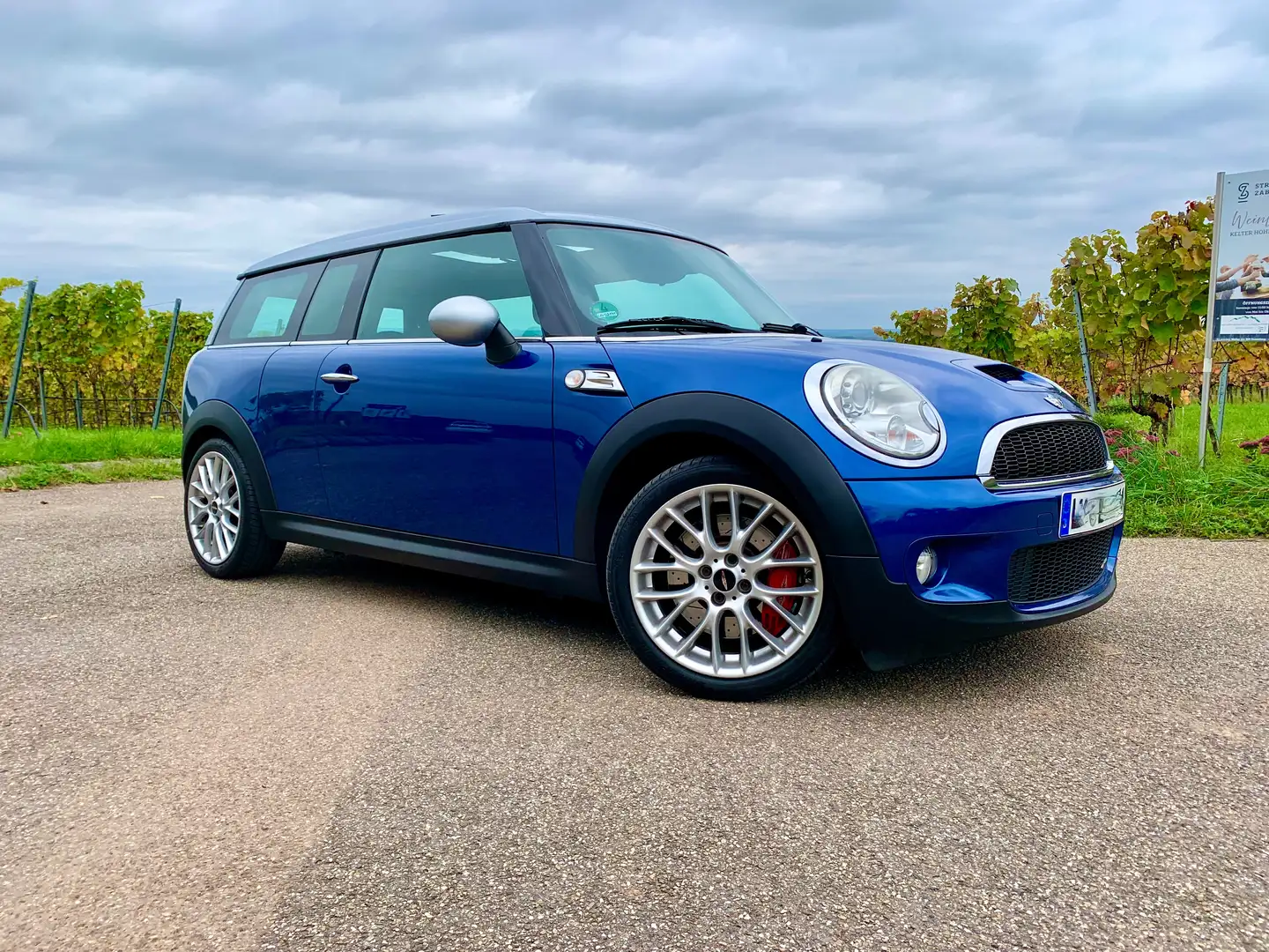 MINI John Cooper Works Clubman Blau - 2
