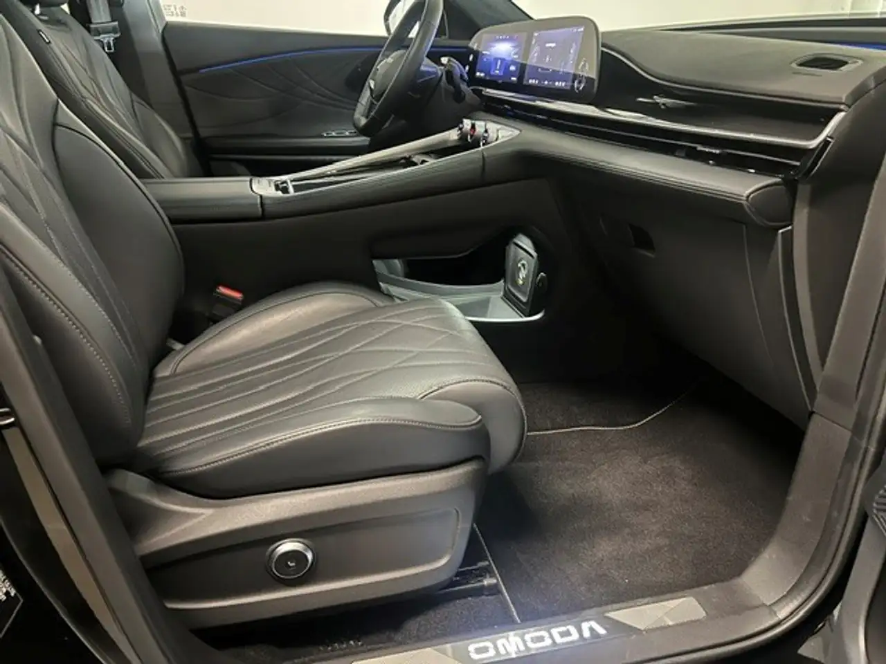 Omoda 9 2025