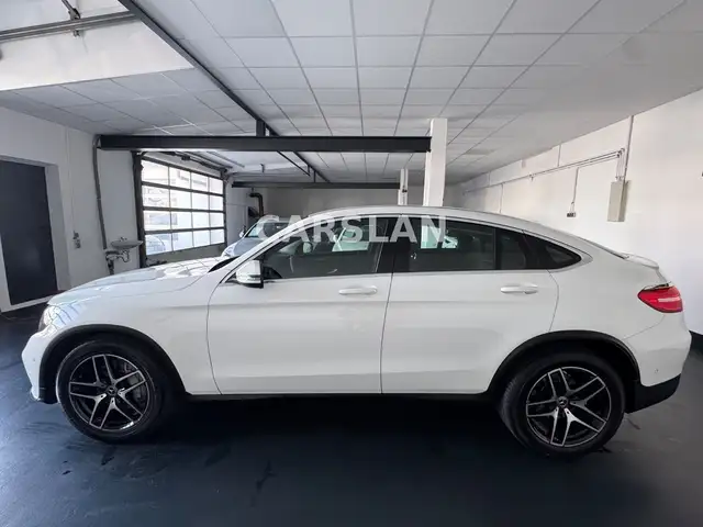 Mercedes-Benz GLC view 9