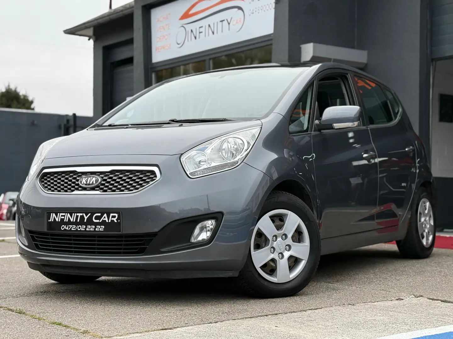 Kia Venga Venga 1.4i Lounge ISG EcoDynamics Gris - 2