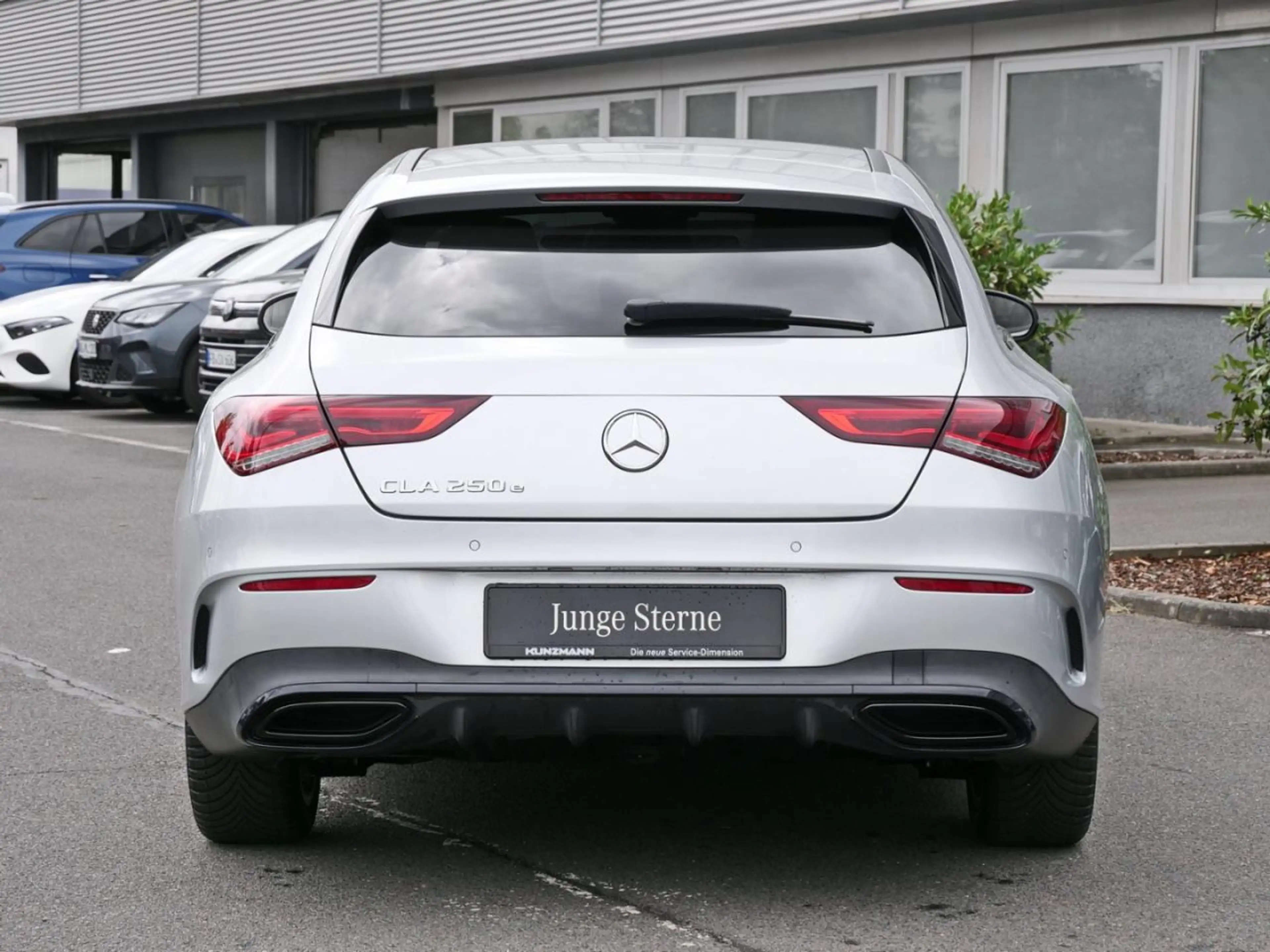 Mercedes-Benz CLA 250 e SB AMG Night Edition2020 MBUXNavi+ — photo 4
