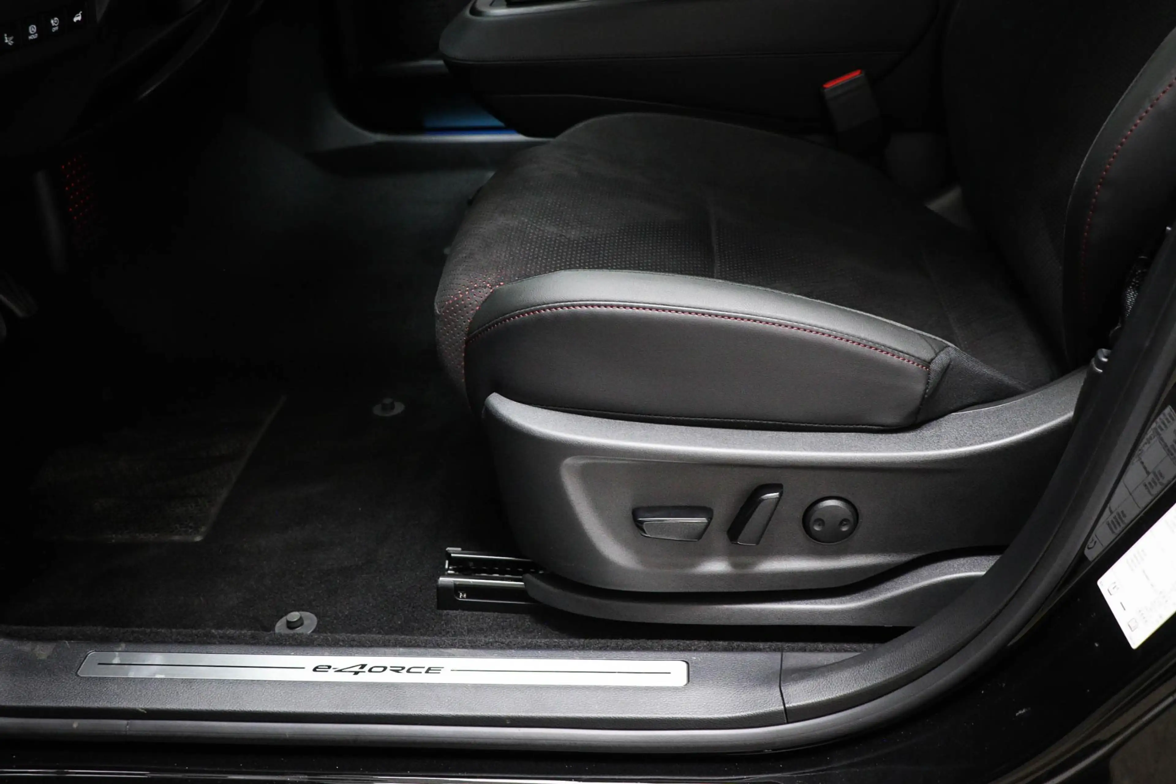 Nissan Ariya e-4ORCE Nismo 91 kWh | BOSE-Audio | Lichtmetalen V — photo 28