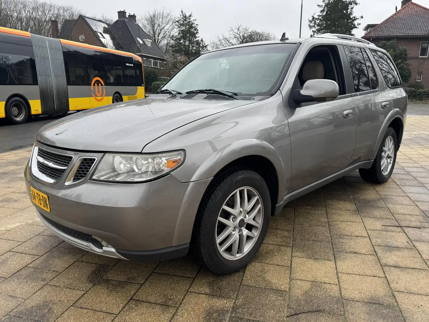 Saab 9-7X 4.2 Grau - 2