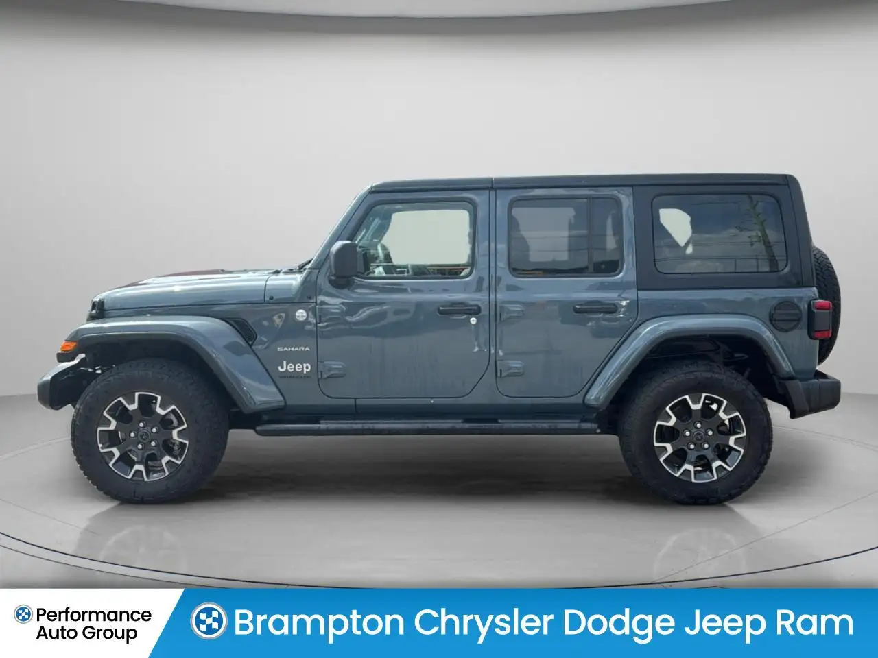 Jeep Wrangler photo Jeep Wrangler