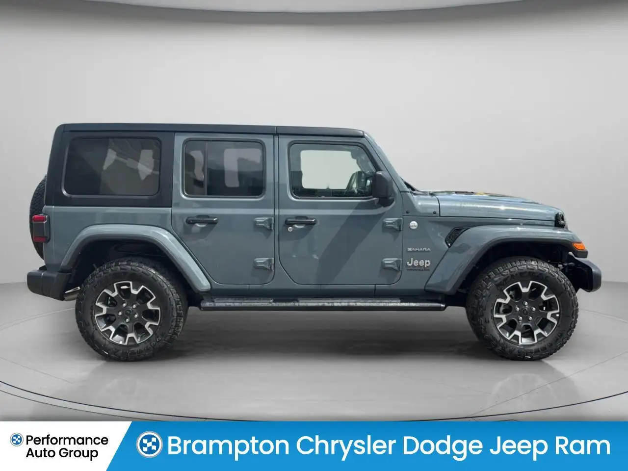 Jeep Wrangler photo Jeep Wrangler