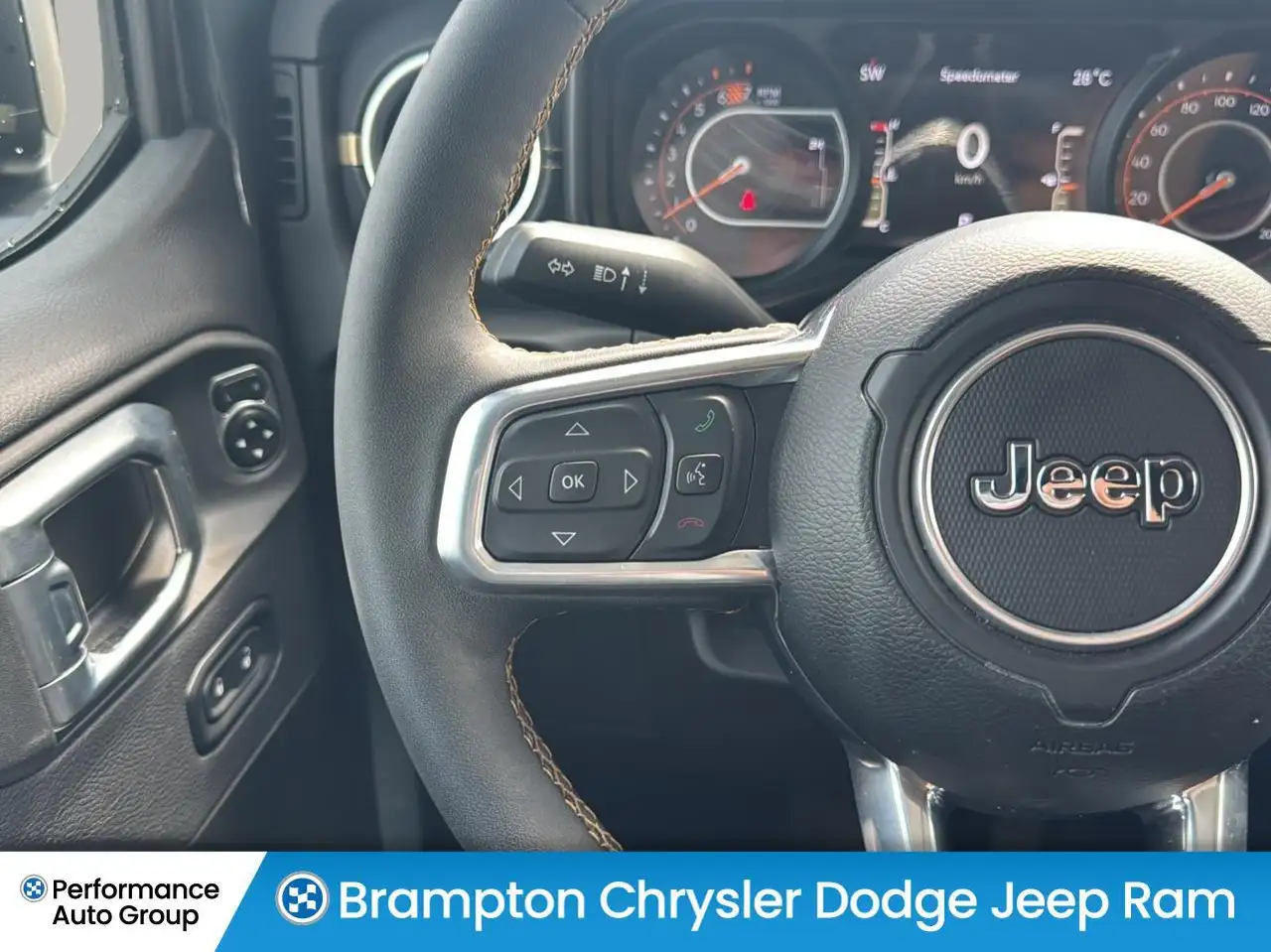 Jeep Wrangler photo Jeep Wrangler