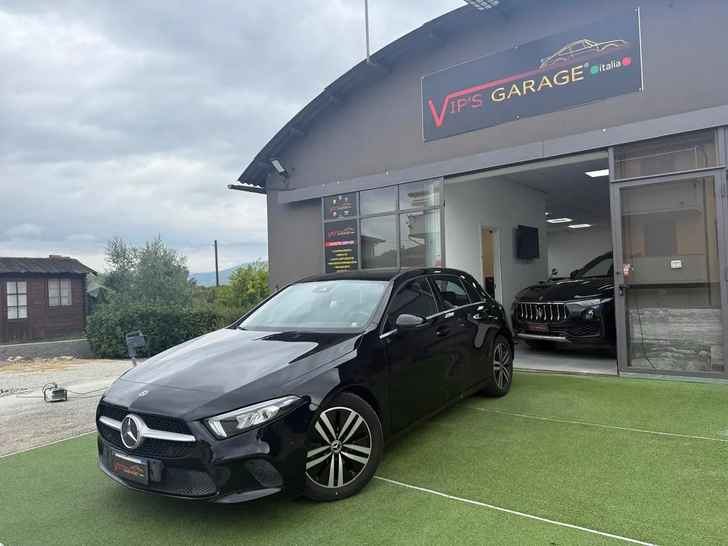 Mercedes-Benz A 180 Classe A - Sport Extra *OFFERTA CON FINANZIAMENTO* Zwart - 1