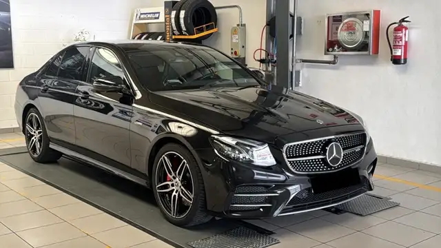 Mercedes-Benz E 53 AMG 4Matic+ 9G-Tronic