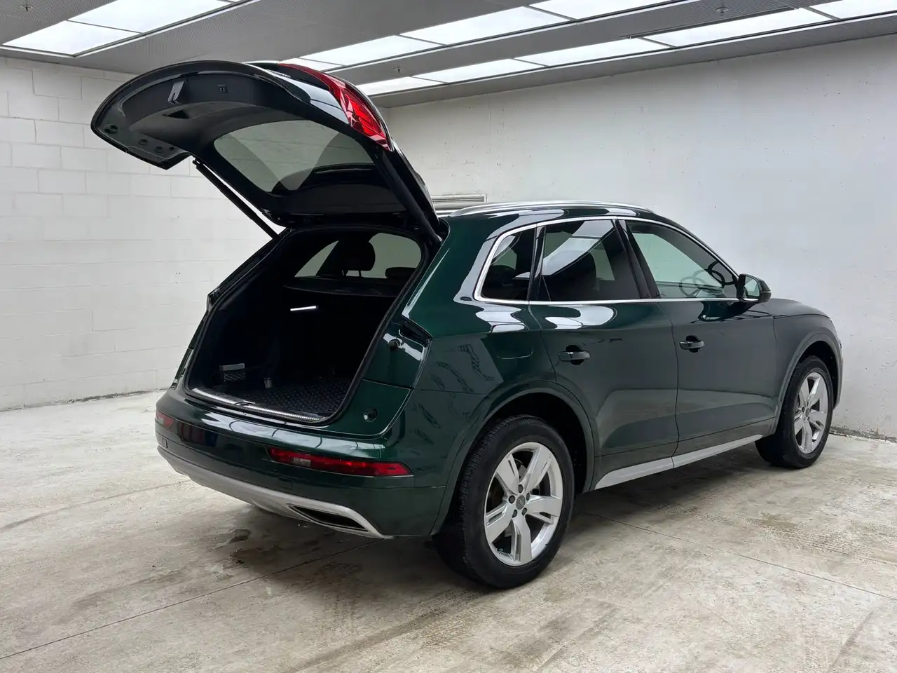 Audi Q5 снимка Audi Q5