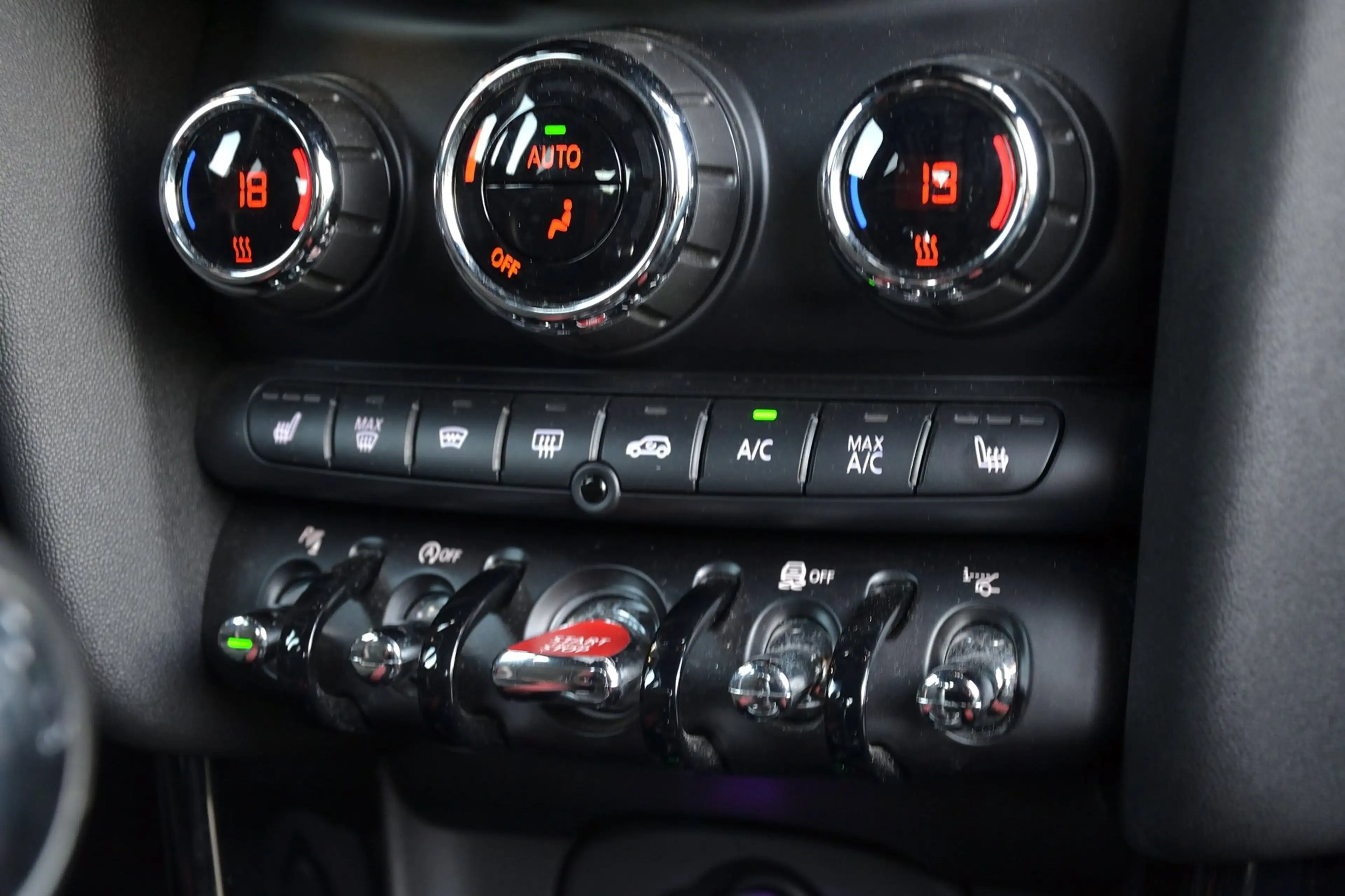 MINI John Cooper Works 3-Deurs 2.0 231PK | Achteruitrijcamera | Keyless | — photo 19