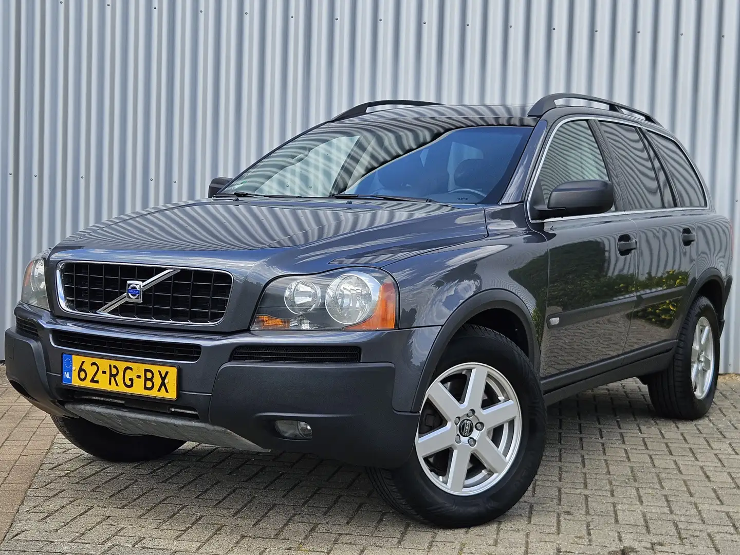 Volvo XC90 2.5 T /Dealer Onderhouden/7Persoons/Youngtimer! Gris - 1