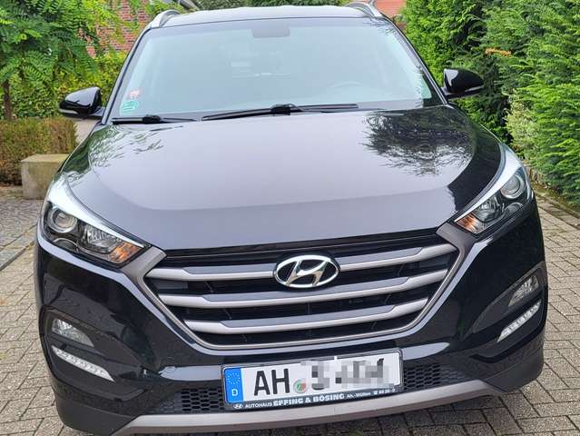 Imagine Hyundai TUCSON Tucson blue 1.6 GDi 2WD Classic