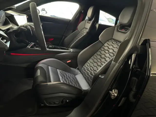 Audi E-Tron GT view 12