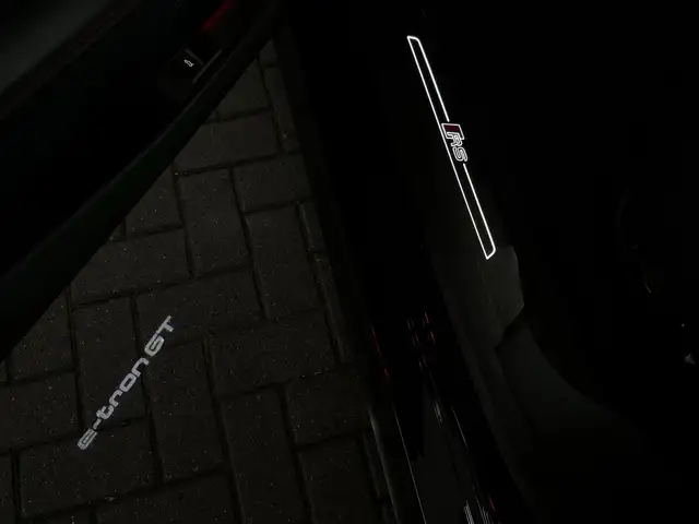 Audi E-Tron GT view 20