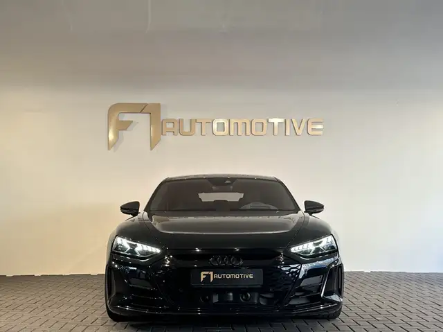 Audi E-Tron GT view 2