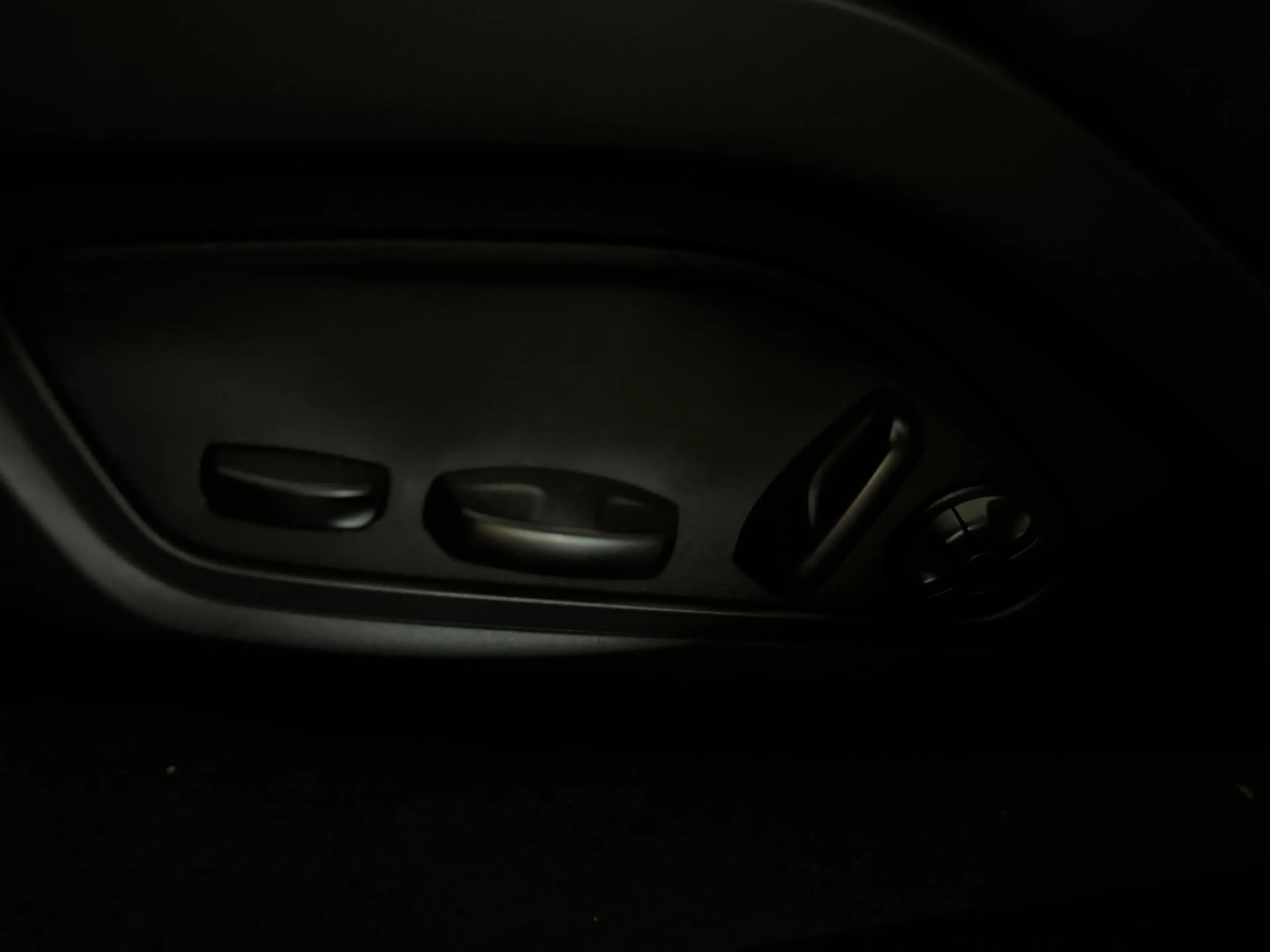 Audi RS e-tron GT 93 kWh Carbon|360|Massage|HuD|Nachtzicht — photo 22