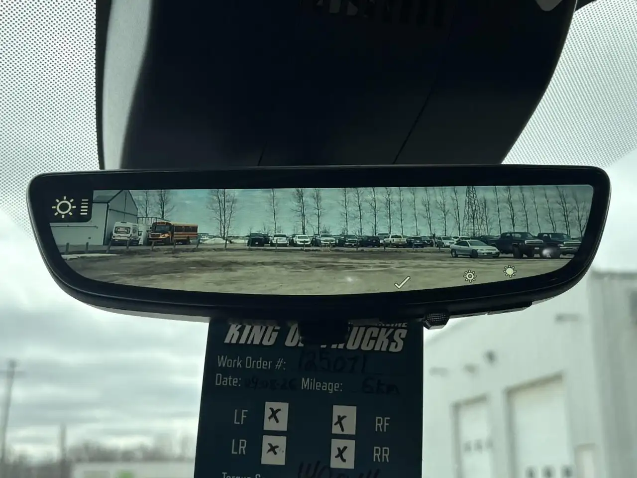 GMC Yukon снимка GMC Yukon