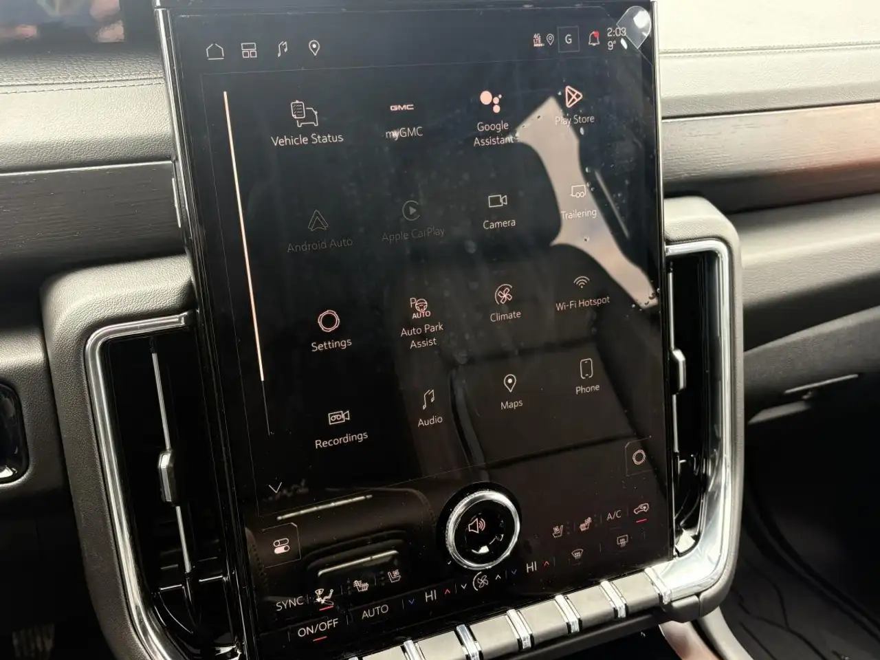 GMC Yukon снимка GMC Yukon