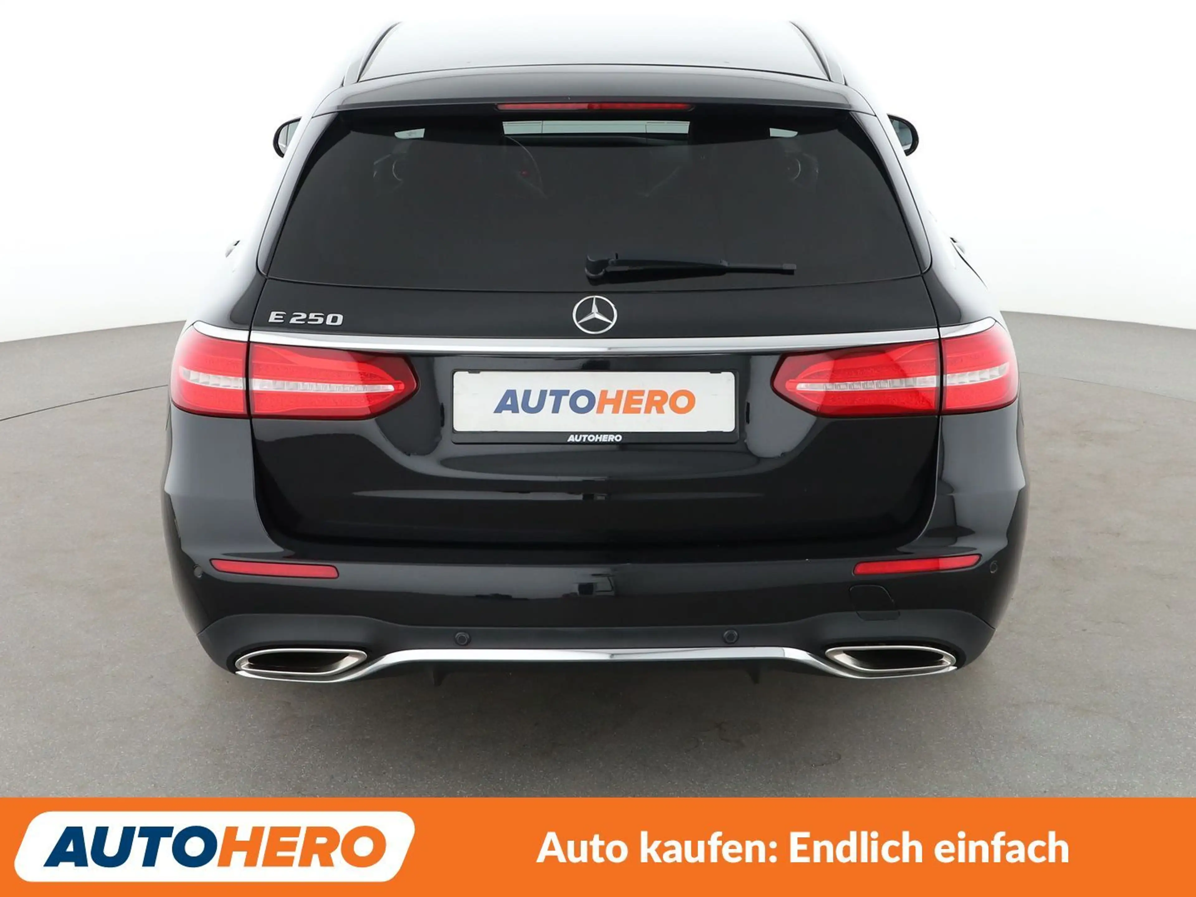 Mercedes-Benz E 250 E 250 T AMG Line Aut.*NAVI*LED*TEMPO*CAM*PDC*SHZ* — photo 5