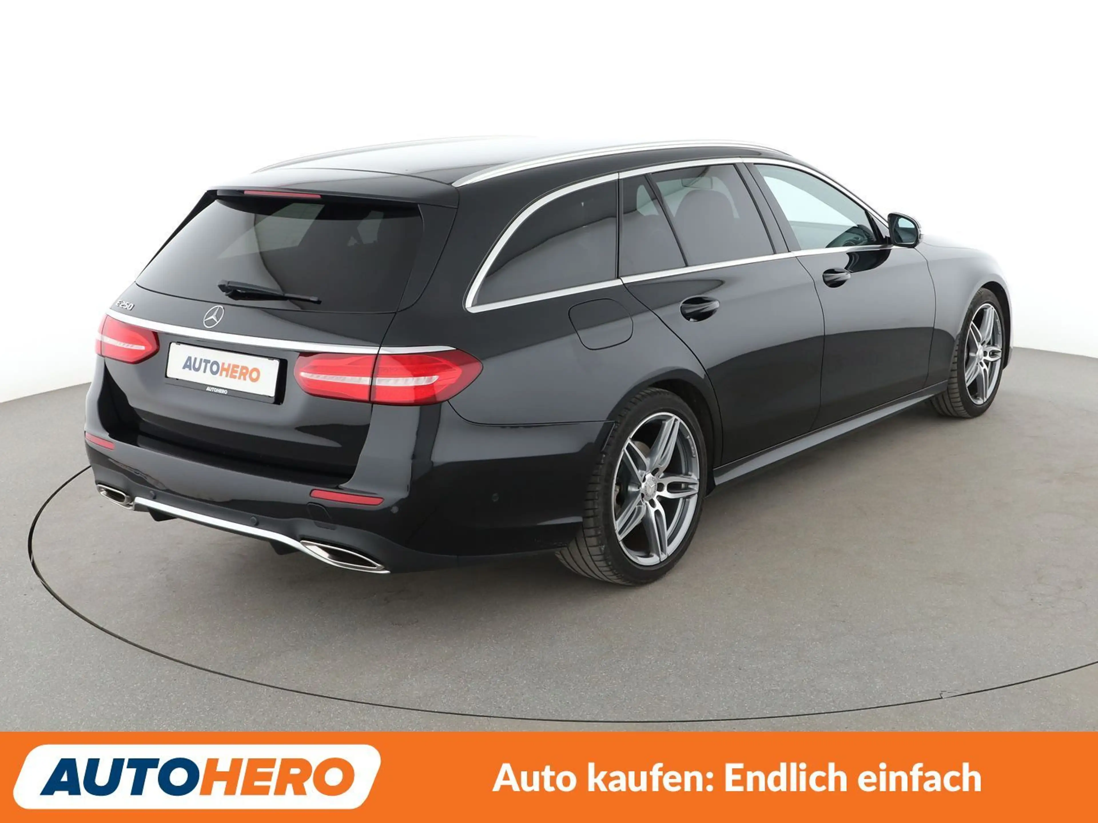 Mercedes-Benz E 250 E 250 T AMG Line Aut.*NAVI*LED*TEMPO*CAM*PDC*SHZ* — photo 6