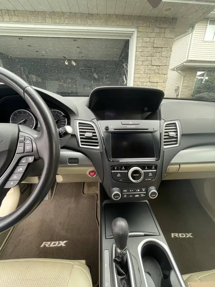 Acura RDX снимка Acura RDX