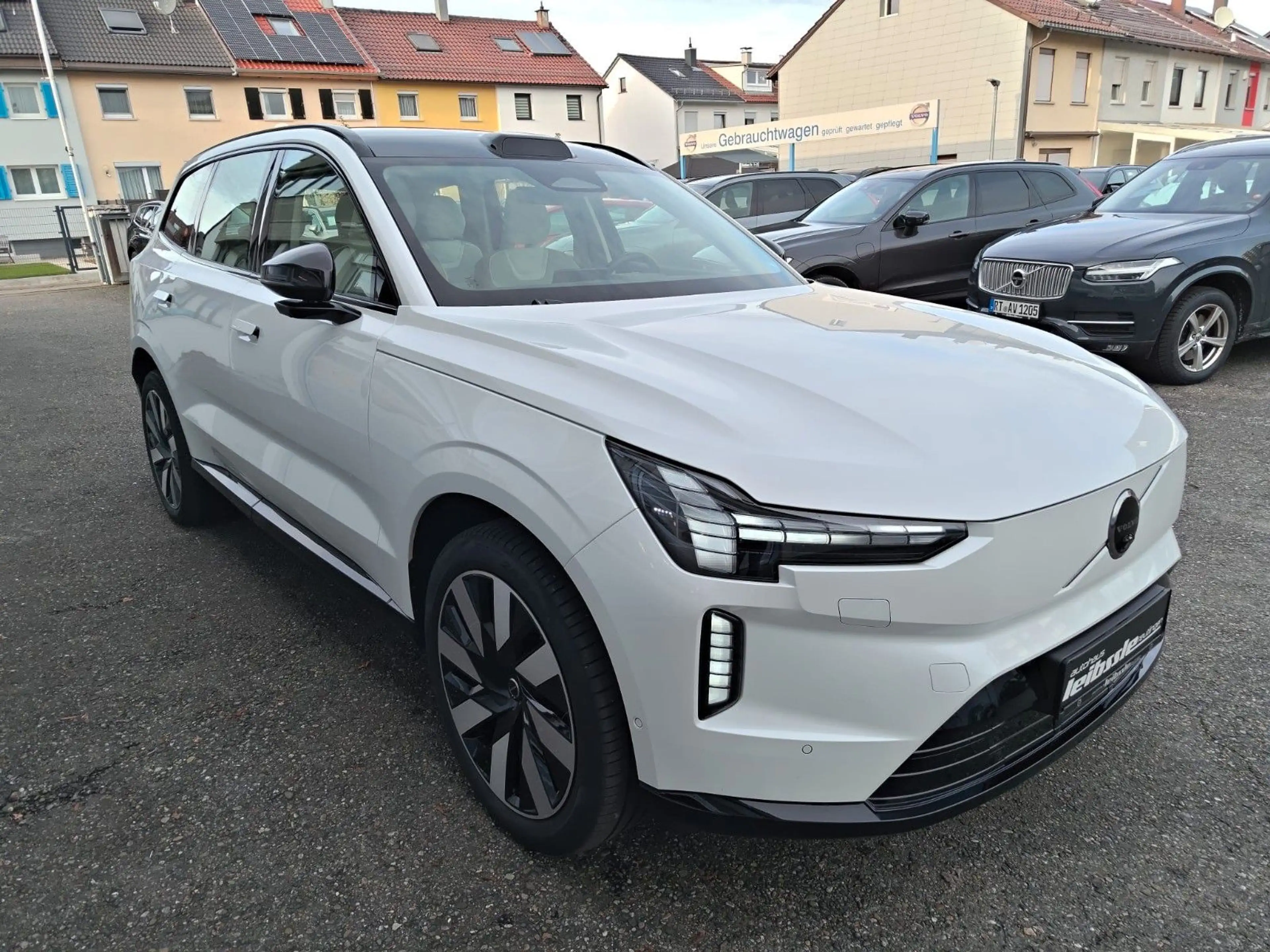 Volvo EX90 Ultra Twin Motor AWD — photo 5