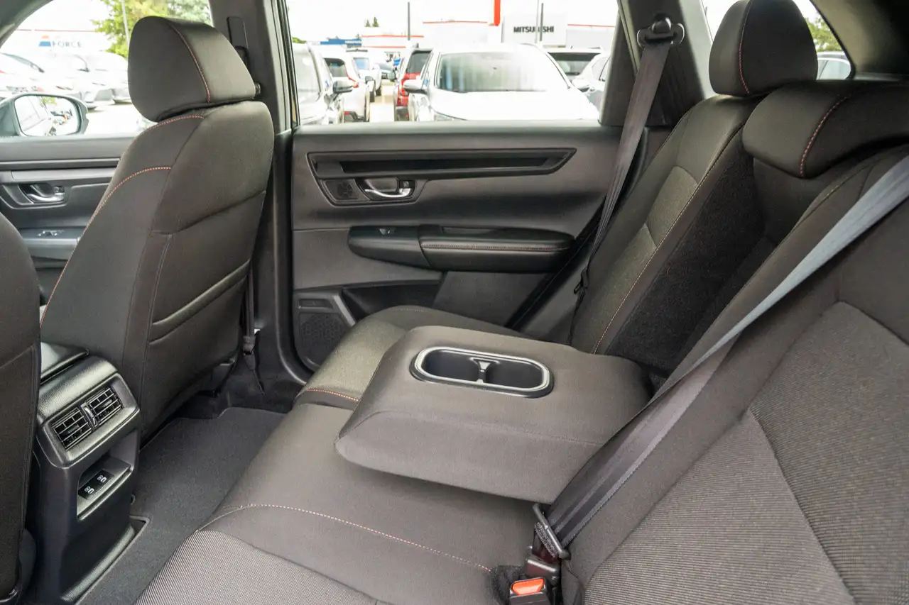 Honda CR-V photo Honda CR-V