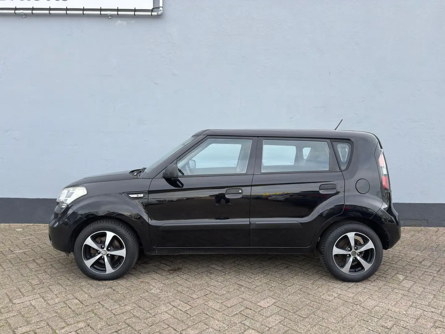 Kia Soul 1.6 X-pect Cool - Airco - LMV Zwart - 2