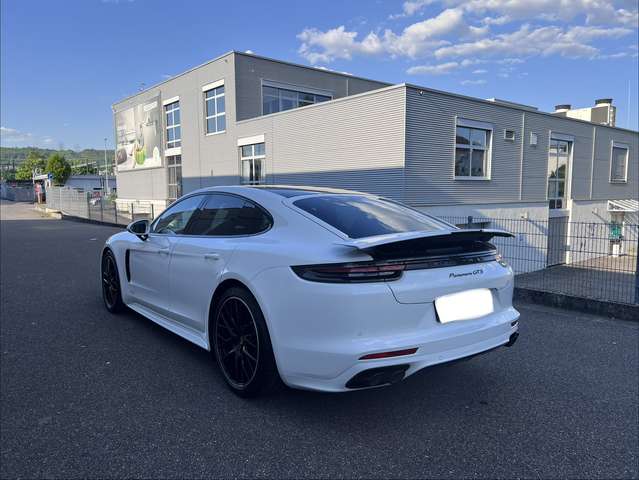Porsche Panamera GTS APPROVED
