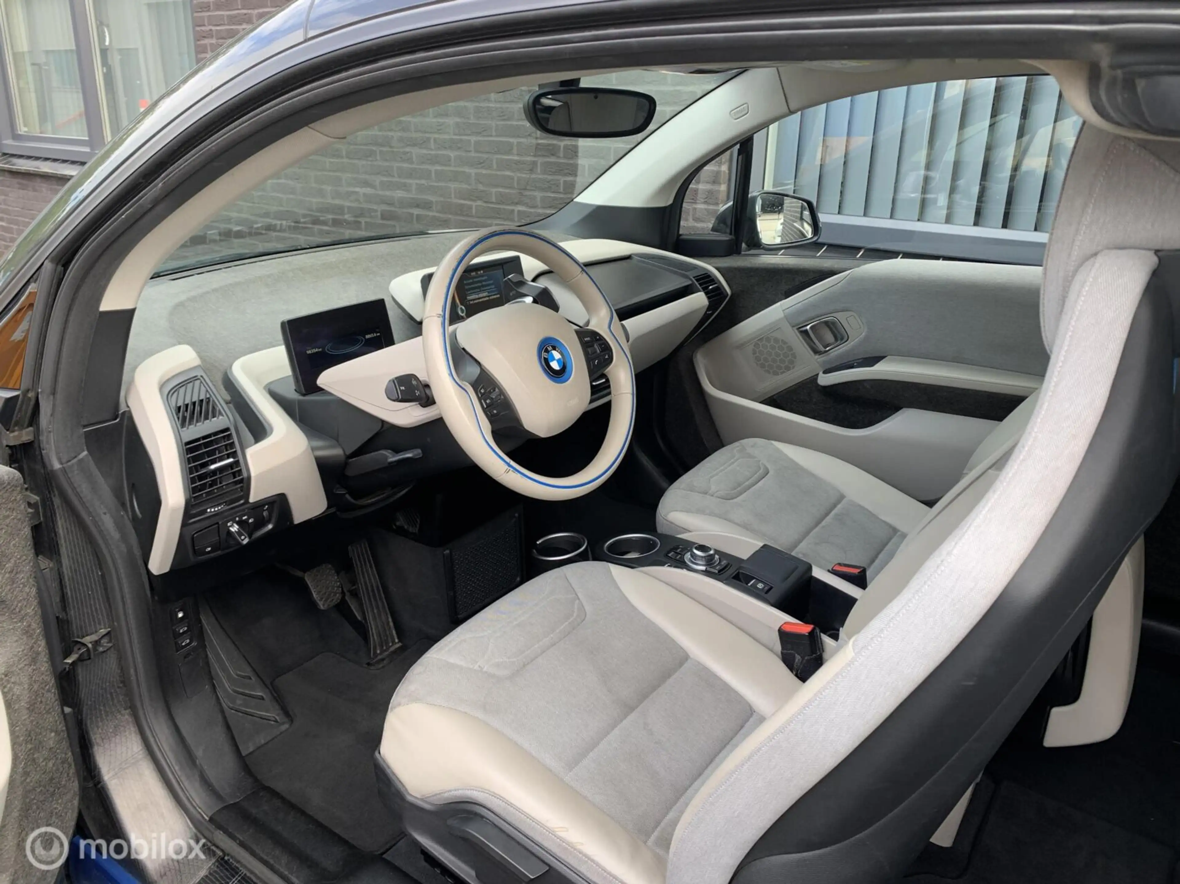BMW i3 Range Extender|Comfort Advance |Navi|Camera — photo 10