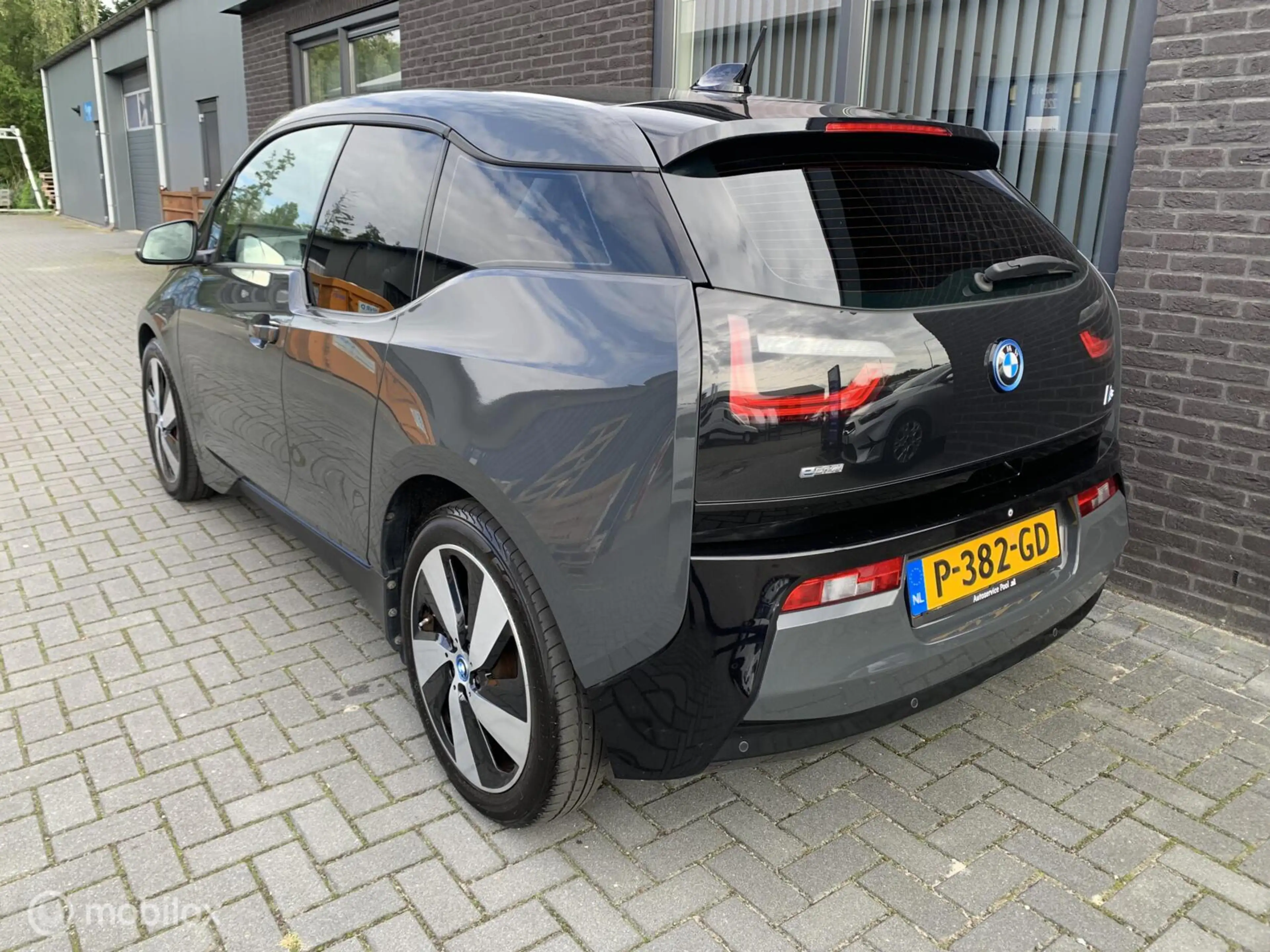 BMW i3 Range Extender|Comfort Advance |Navi|Camera — photo 6